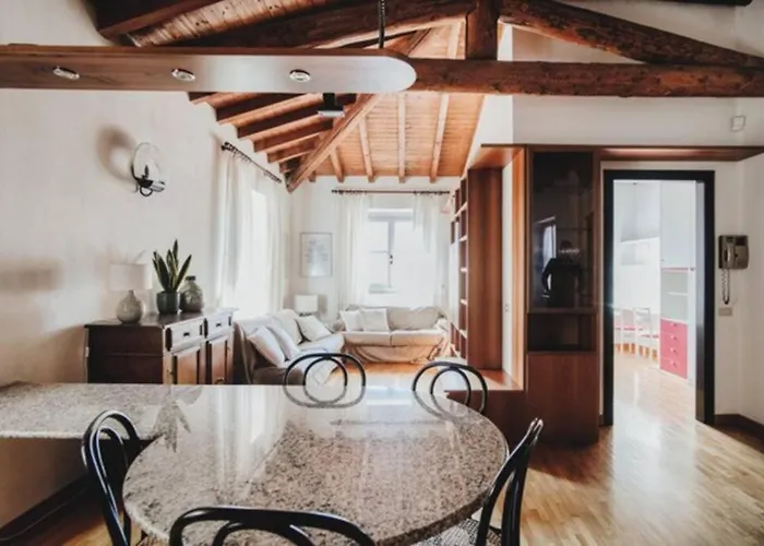 Apartmán La Corte Di Costantino-downtown Como